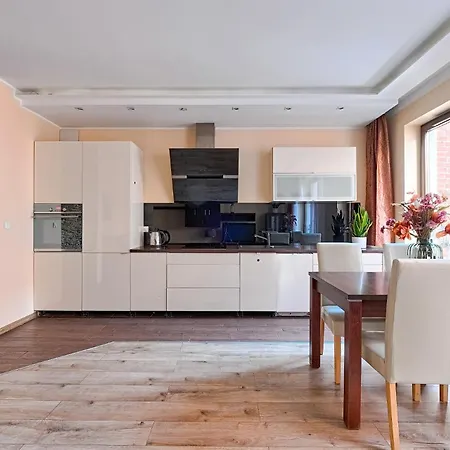 Apartment Urbannest Szafarnia 7 66 Gdansk